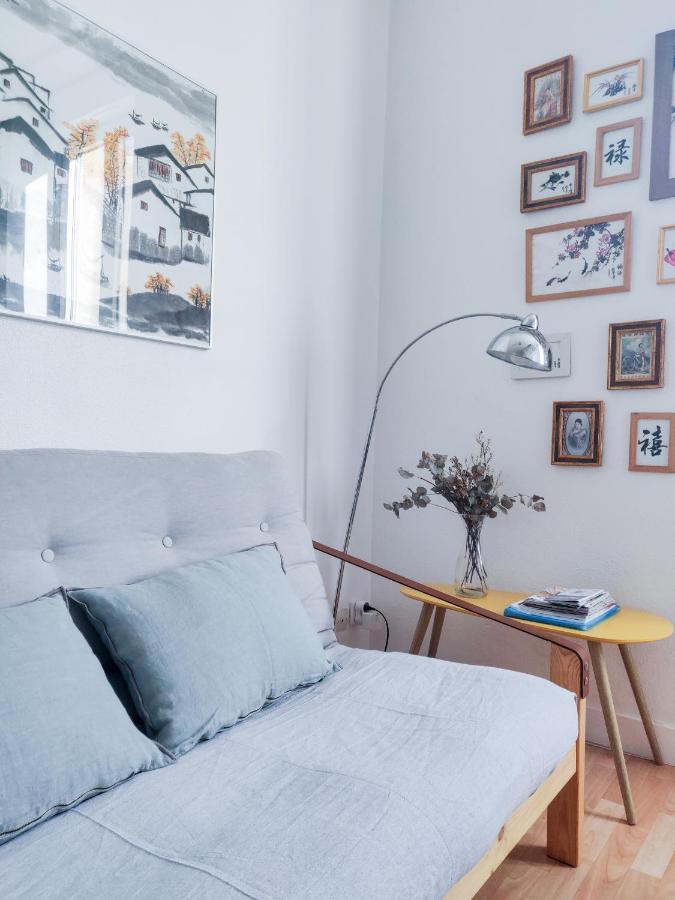 Duplex Lumineux Avec Bureau Separe Dans Le Centre Apartment Бордо Екстериор снимка